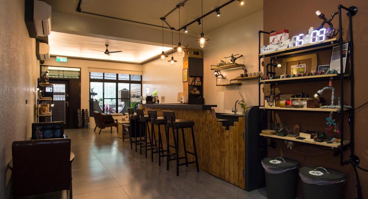 Iron St. House Apartment Tainan Exterior foto