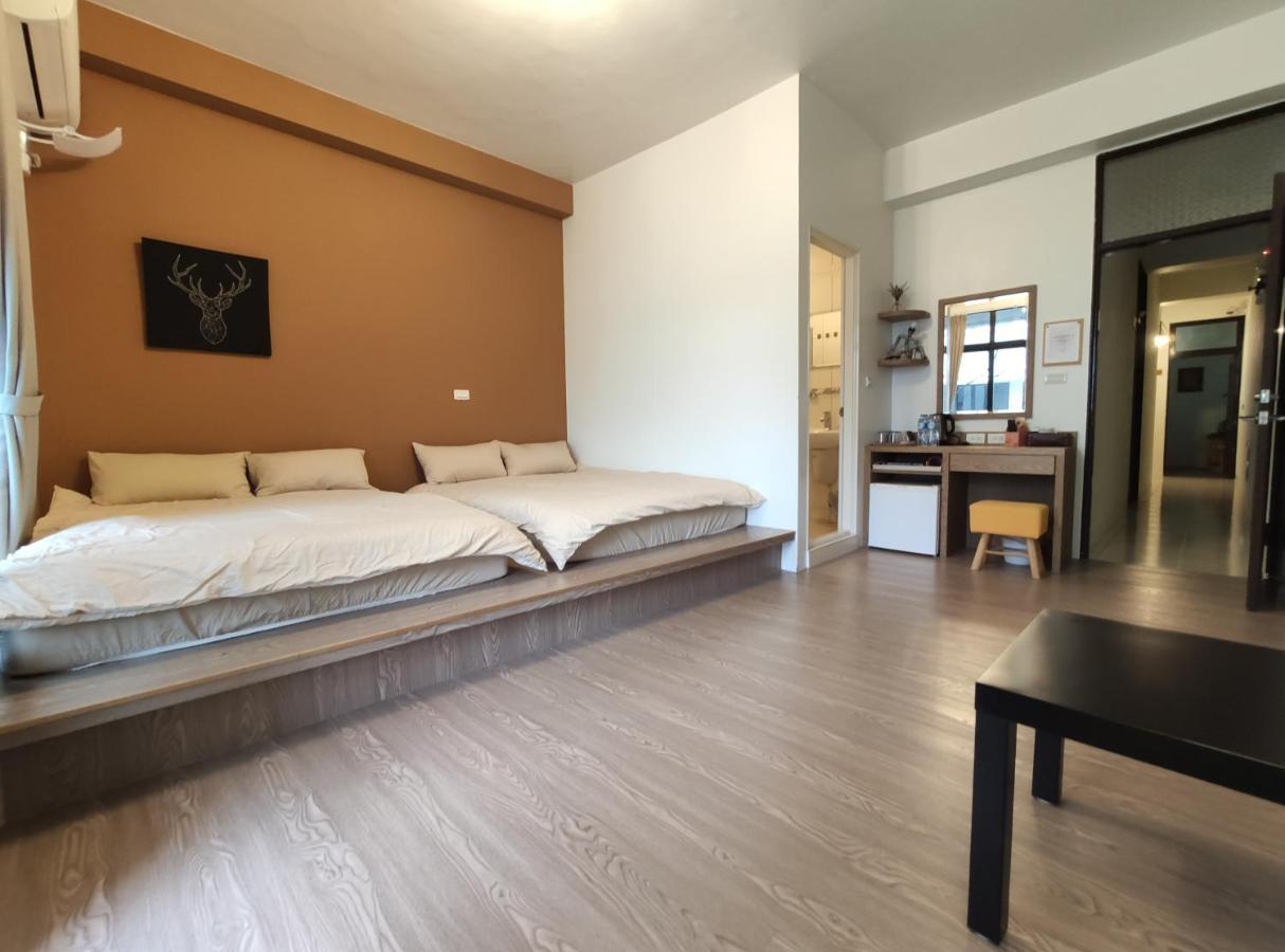 Iron St. House Apartment Tainan Exterior foto
