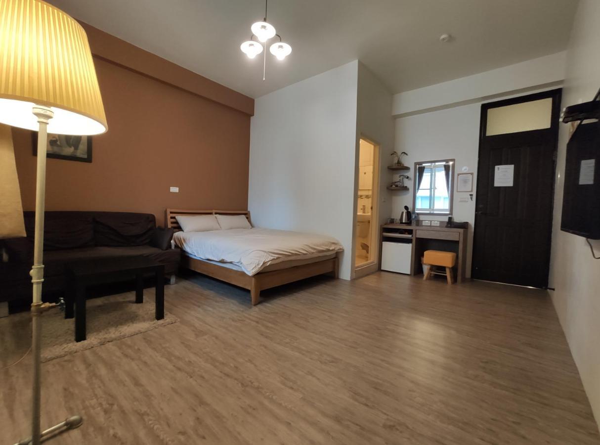 Iron St. House Apartment Tainan Exterior foto