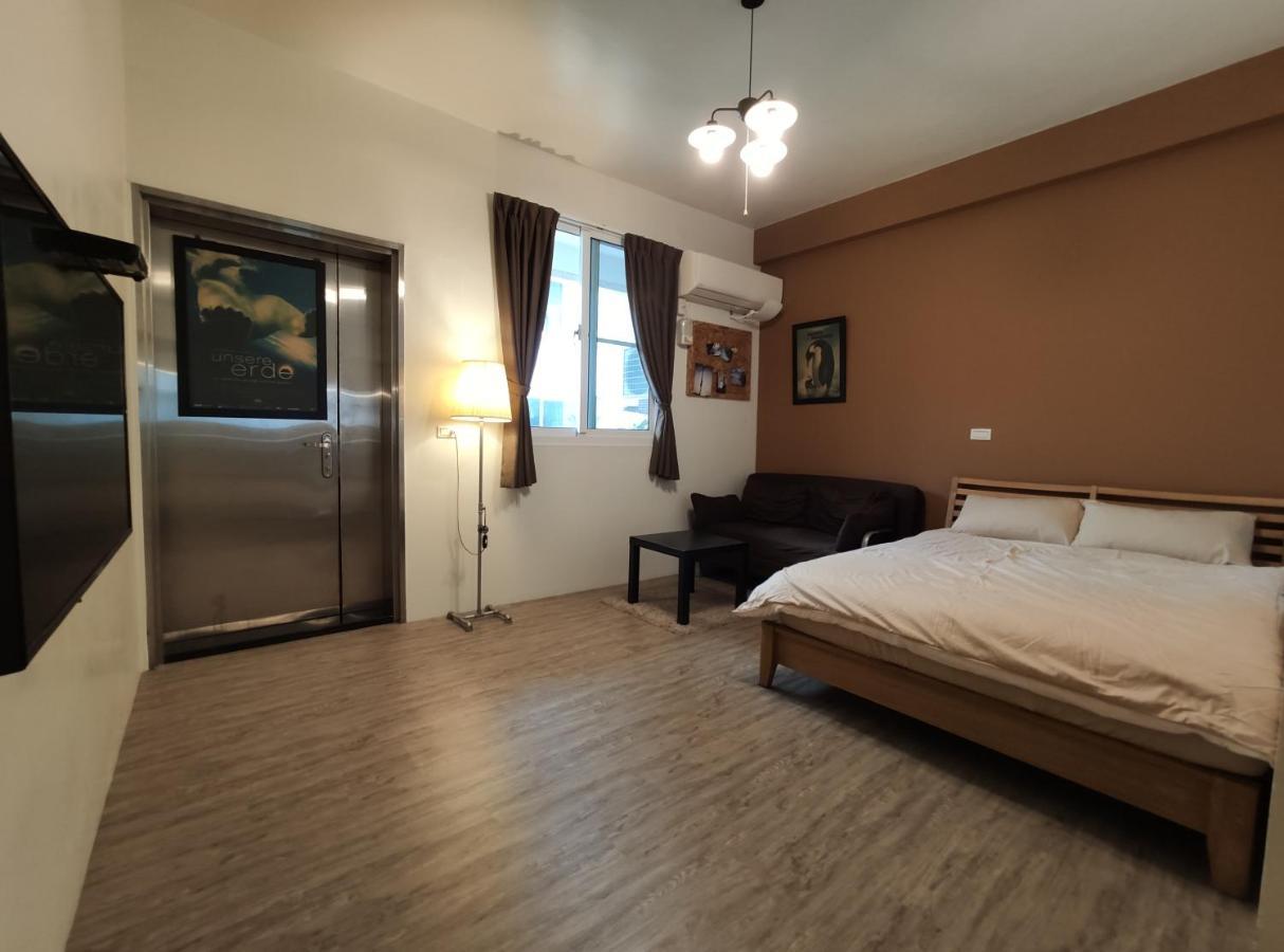 Iron St. House Apartment Tainan Exterior foto